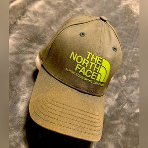 Khaki Green Northface hat